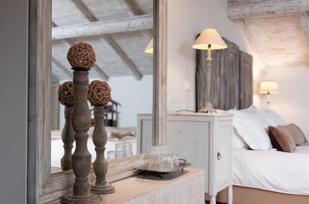 Deluxe Suite, Balcony - Attic (Adiandi Building, 3rd floor, stair access only) | In-room safe, individually decorated, free WiFi, bed sheets