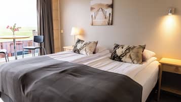 Deluxe Double or Twin Room, Balcony | Desk, blackout curtains, soundproofing, free WiFi