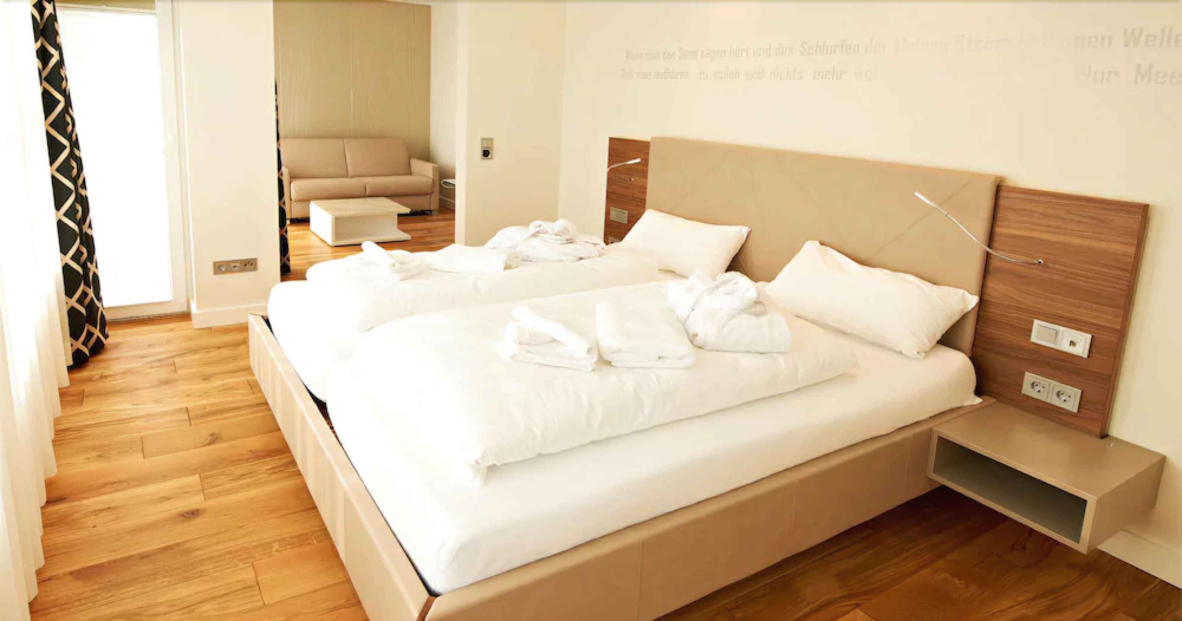 comfort suite | 1 bedroom, in-room safe, soundproofing, free wifi