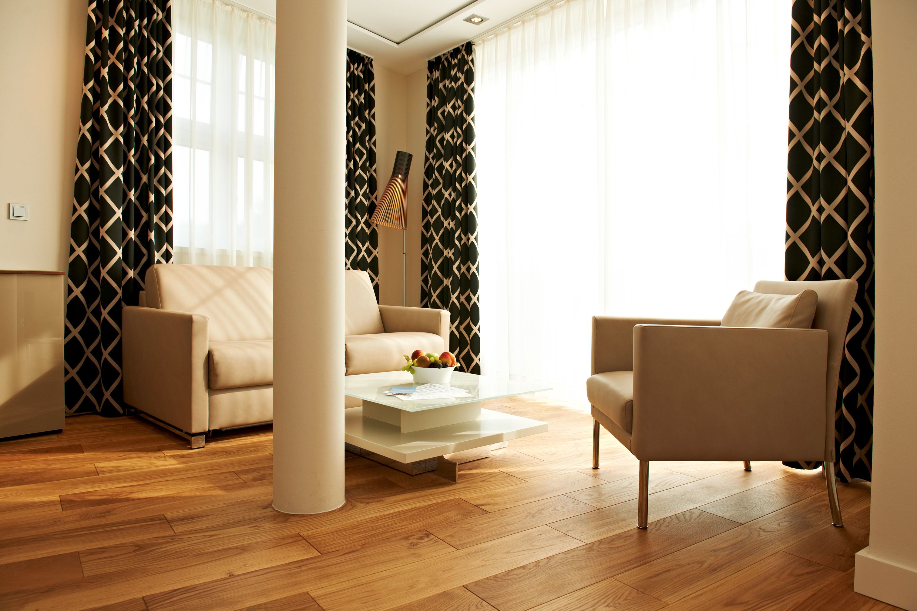 junior suite | living area