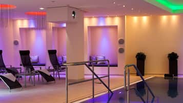 Couples treatment room(s), sauna, steam room, body treatments