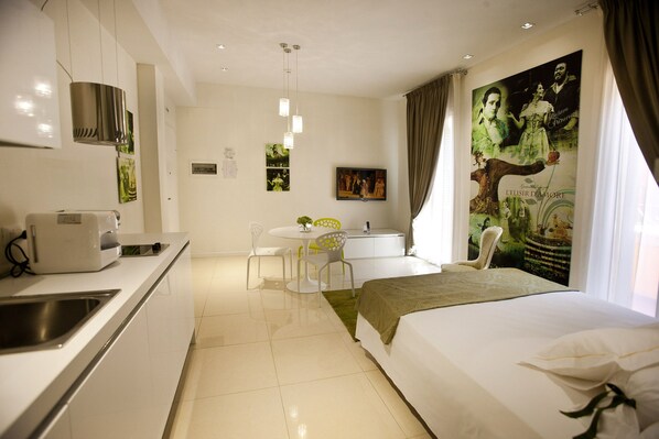 Standaard studio | Italiaanse Frette-lakens, luxe beddengoed, donzen dekbedden