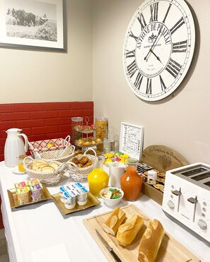 Colazione continentale a pagamento, servita tutte le mattine 