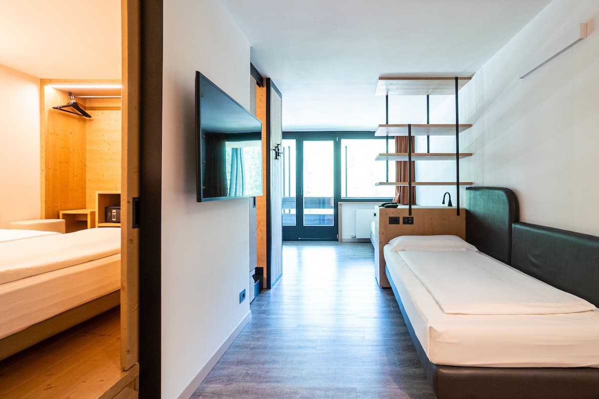 Superior appartement (5 pax) | 1 slaapkamer, een kluis op de kamer, een bureau, gratis wifi
