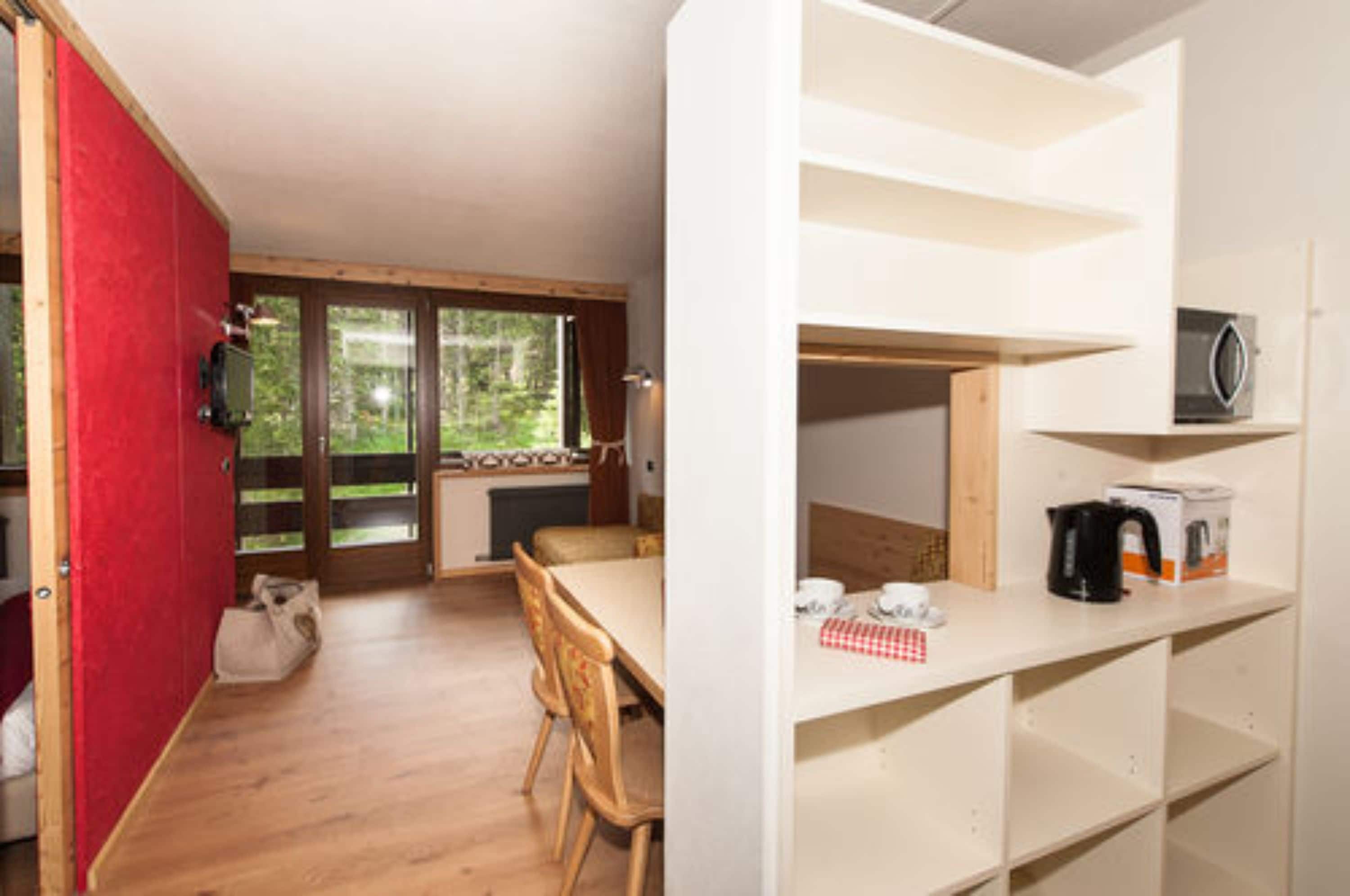 standard apartment (3 pax) | 1 bedroom, in-room safe, desk, free wifi