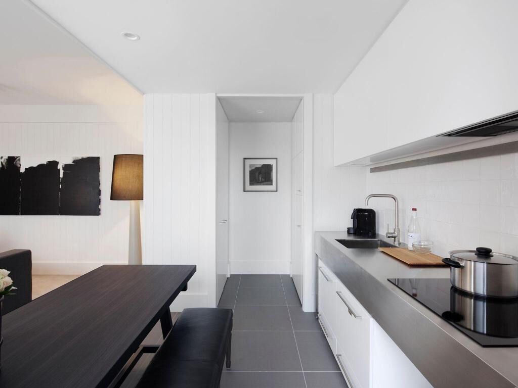 Private kitchen | Espresso maker, coffee/tea maker, electric kettle, cleaning supplies