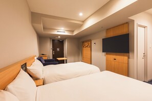 [Renovated] Deluxe Twin Room, 2 Twin Beds, Non Smoking | Blackout curtains, free WiFi, bed sheets, wheelchair access