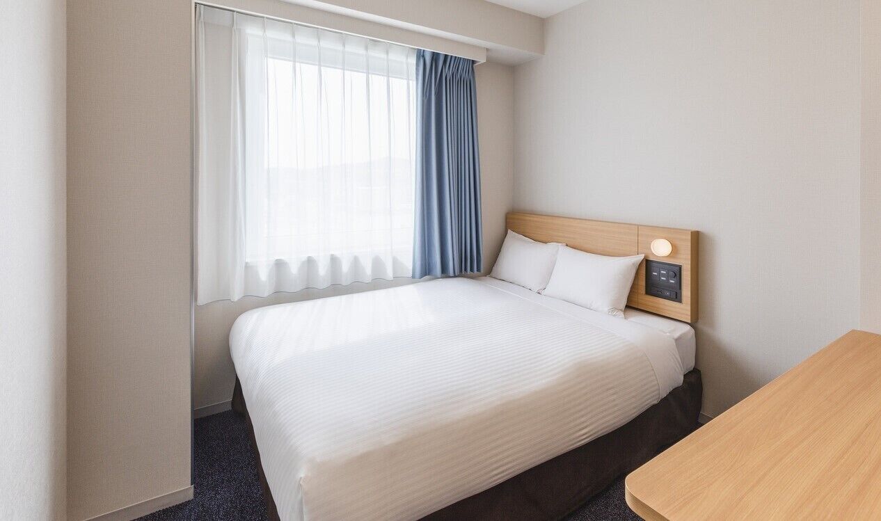 Literie de qualité supérieure, couette en duvet d'oie, bureau