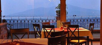 Hotel Porton Del Cielo