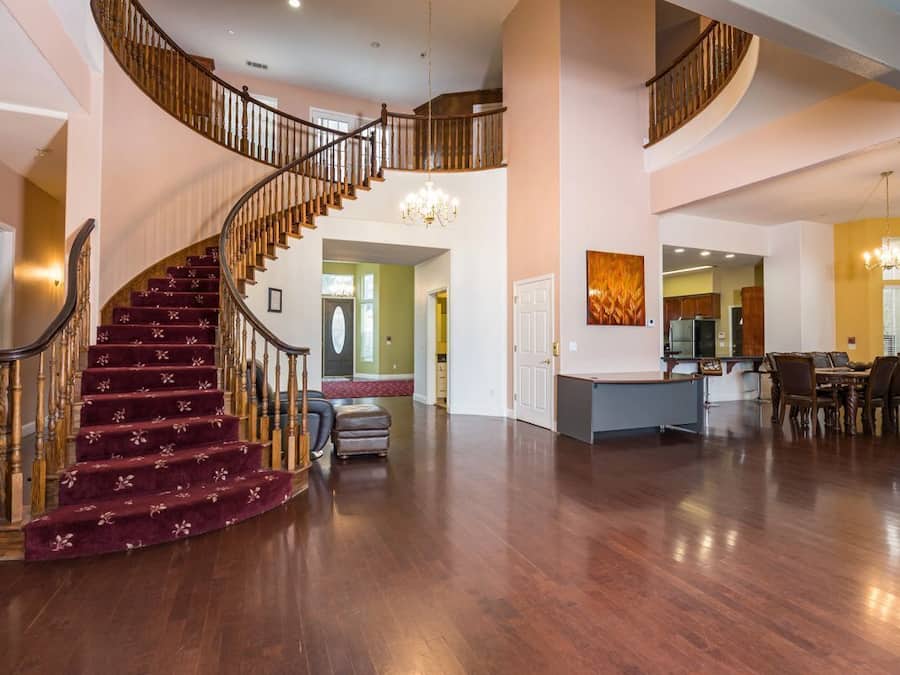 Presidential House, Multiple Bedrooms | Individually furnished, free WiFi, bed sheets