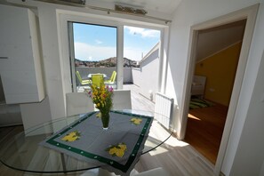 Premium Apartment, 4 Bedrooms, Terrace, Sea View | Living room | Flat-screen TV, DVD player - Villa Rosa (Dubrovnik)