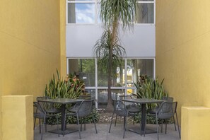 숙박 시설의 전망