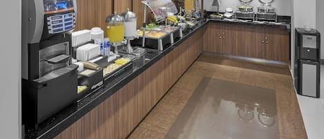Free daily continental breakfast