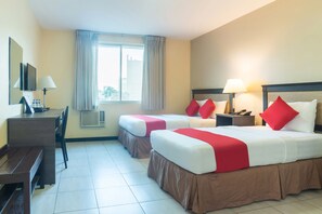 مكتب وواي فاي مجانًا وملاءات أسرّة