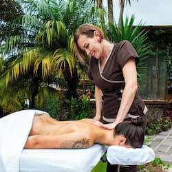Massage in accommodation