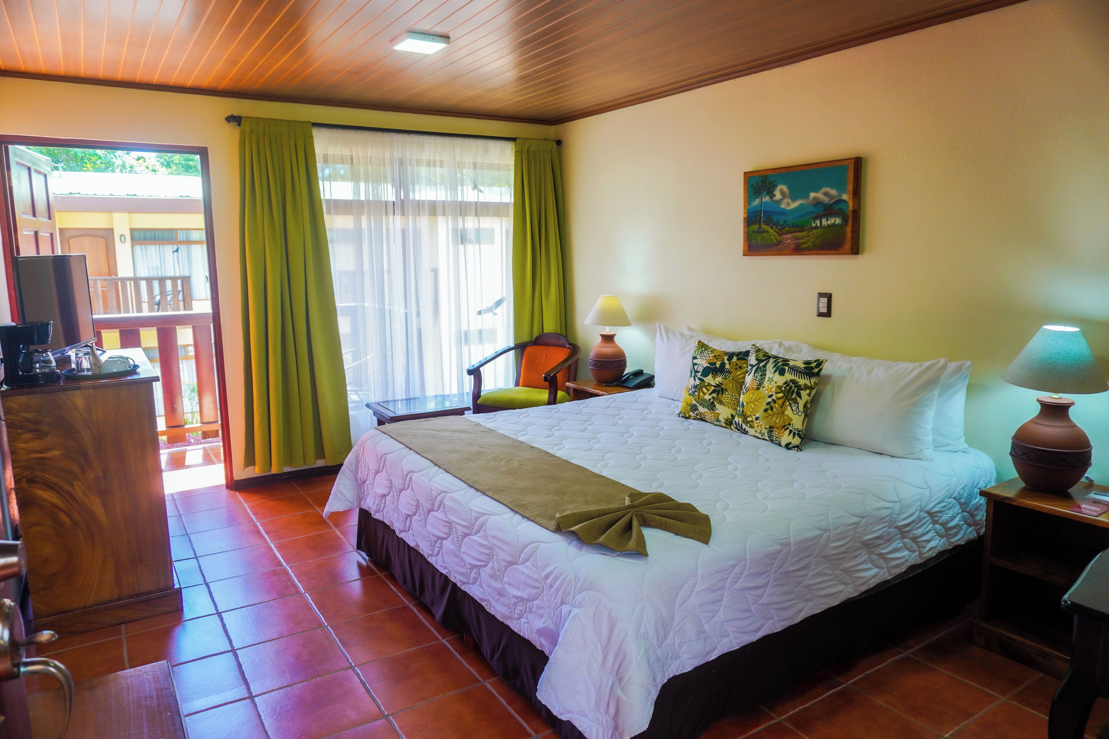 Superior Room, 1 King Bed | View from room