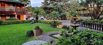 Monteverde Country Lodge
