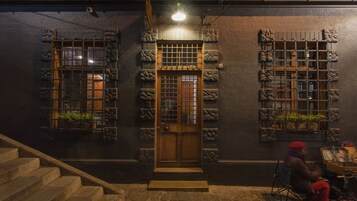 Entrada al alojamiento