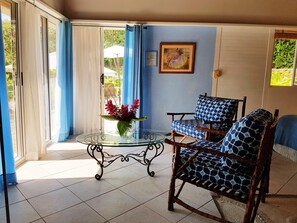 Bungalow, 1 Schlafzimmer | Hochwertige Bettwaren, Zimmersafe, individuell dekoriert