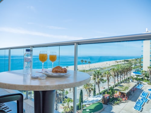 Golden Taurus Aquapark Resort