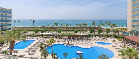 Vue depuis lâhĂ©bergement