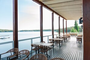 3 restaurants, breakfast served - Holiday Club Saimaan Rauha (Lappeenranta)