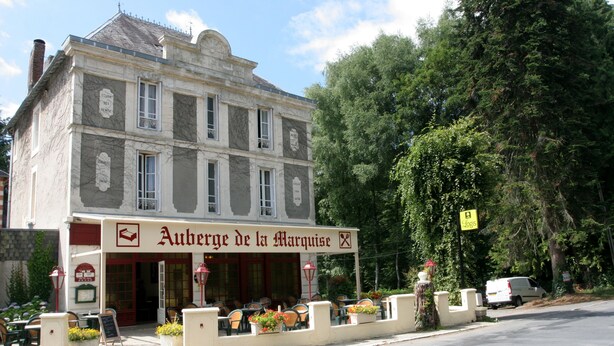 Unclassified image, 1 of 33, button - Auberge de la Marquise (Arnac-Pompadour)