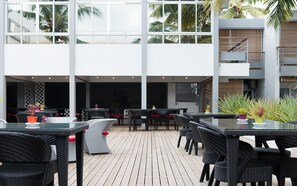 아침 식사 및 저녁 식사 제공, 정원 전망 