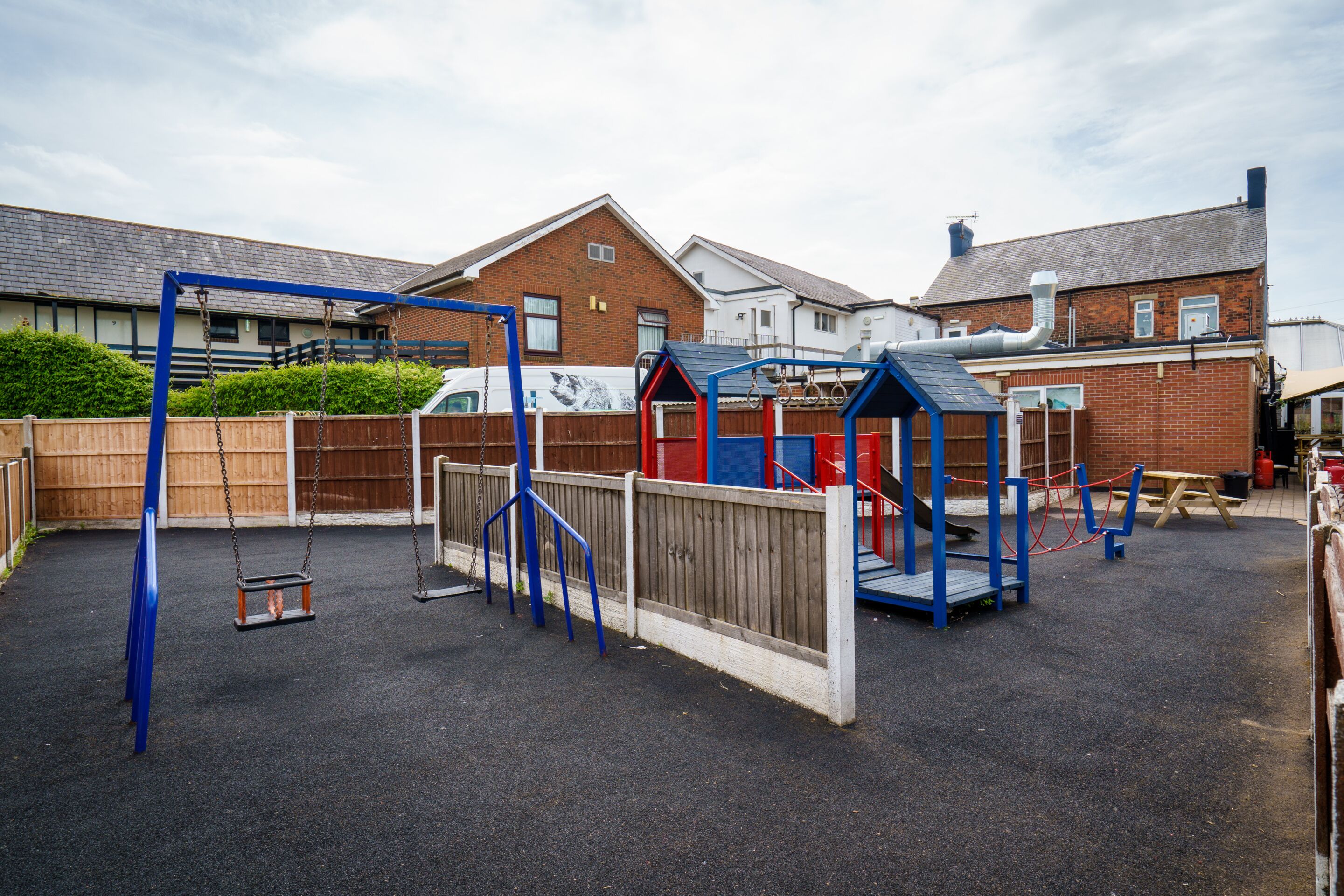 Children’s play area – outdoor