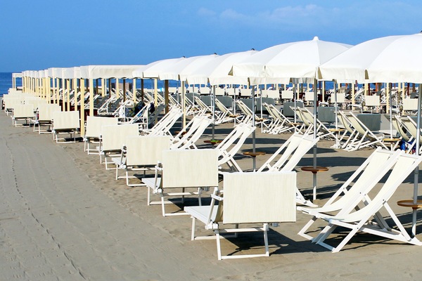 Private beach nearby, sun loungers, beach umbrellas