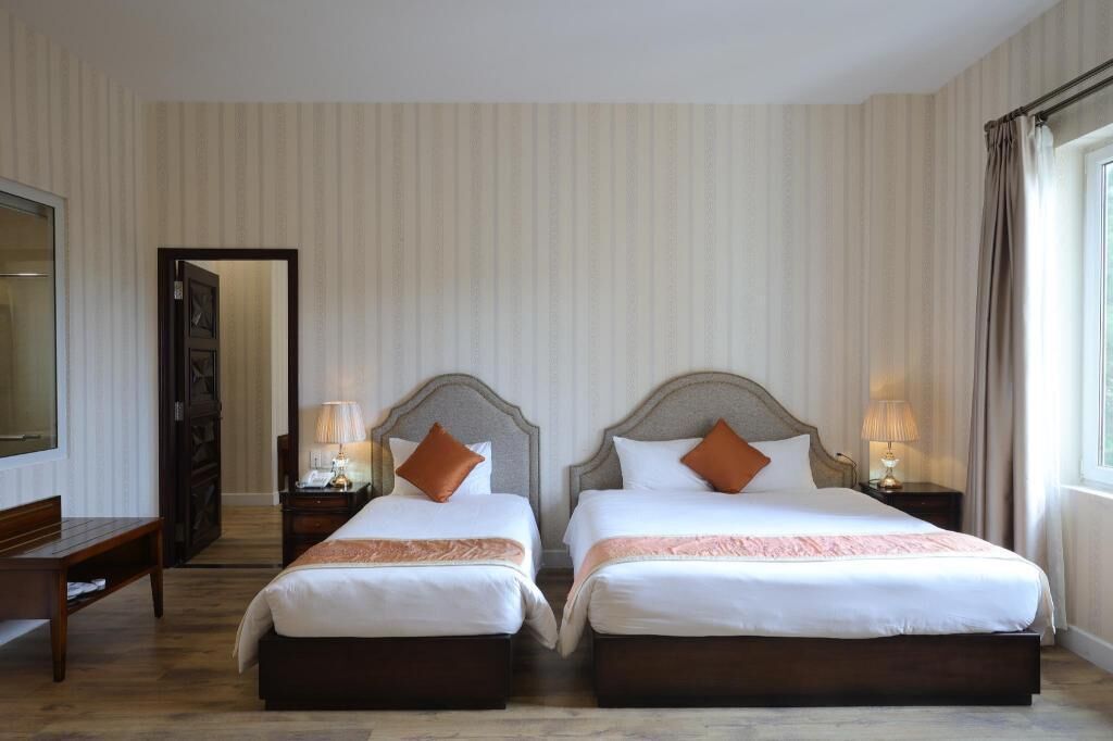 Minibar, in-room safe, desk, blackout curtains