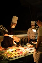 Khu ẩm thực ngoài trời