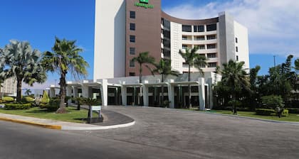 Holiday Inn Tuxpan - Convention Center by IHG