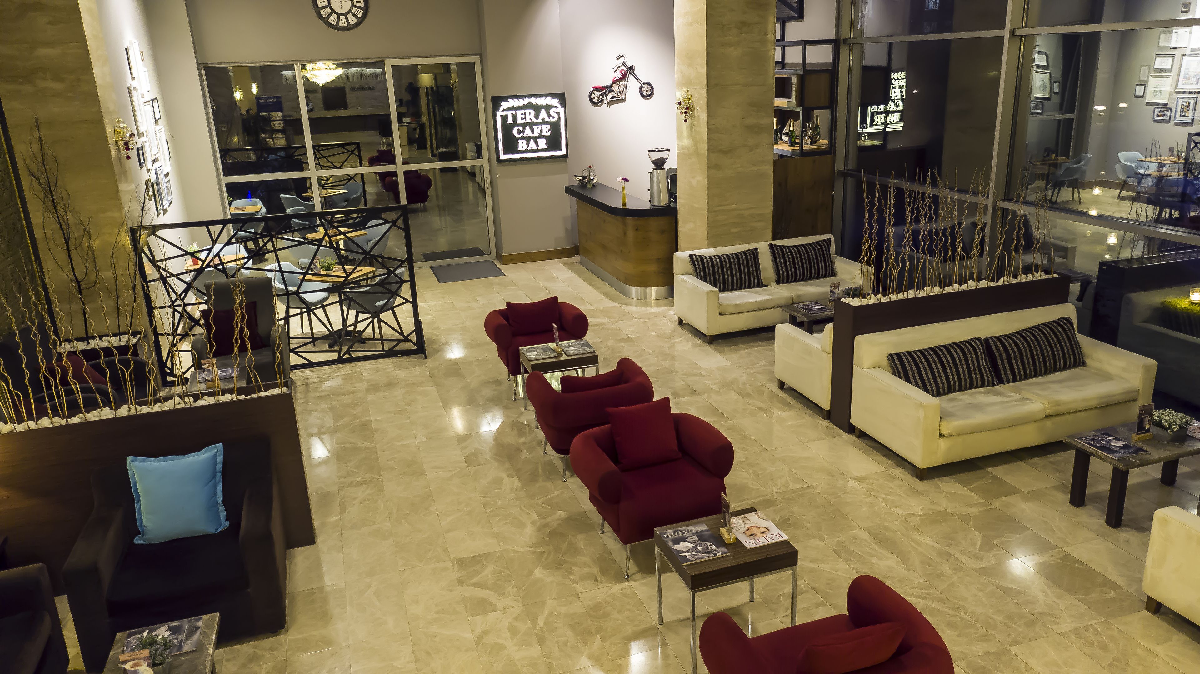 Foto - North Point Hotel