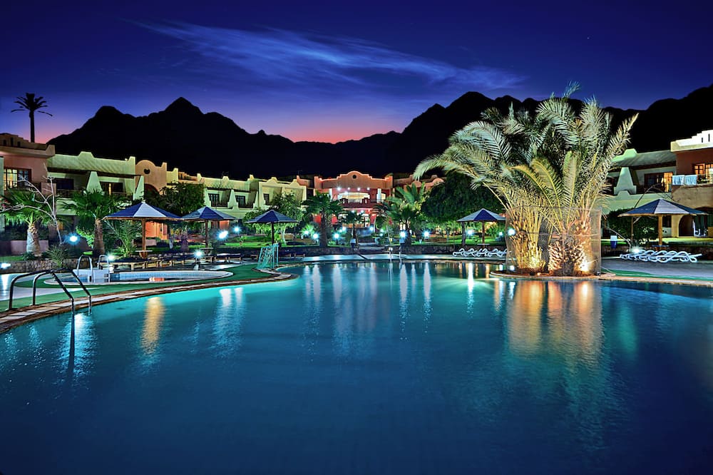 Tropitel Dahab Oasis Resort