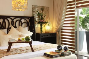 Minibar, in-room safe, desk, blackout drapes