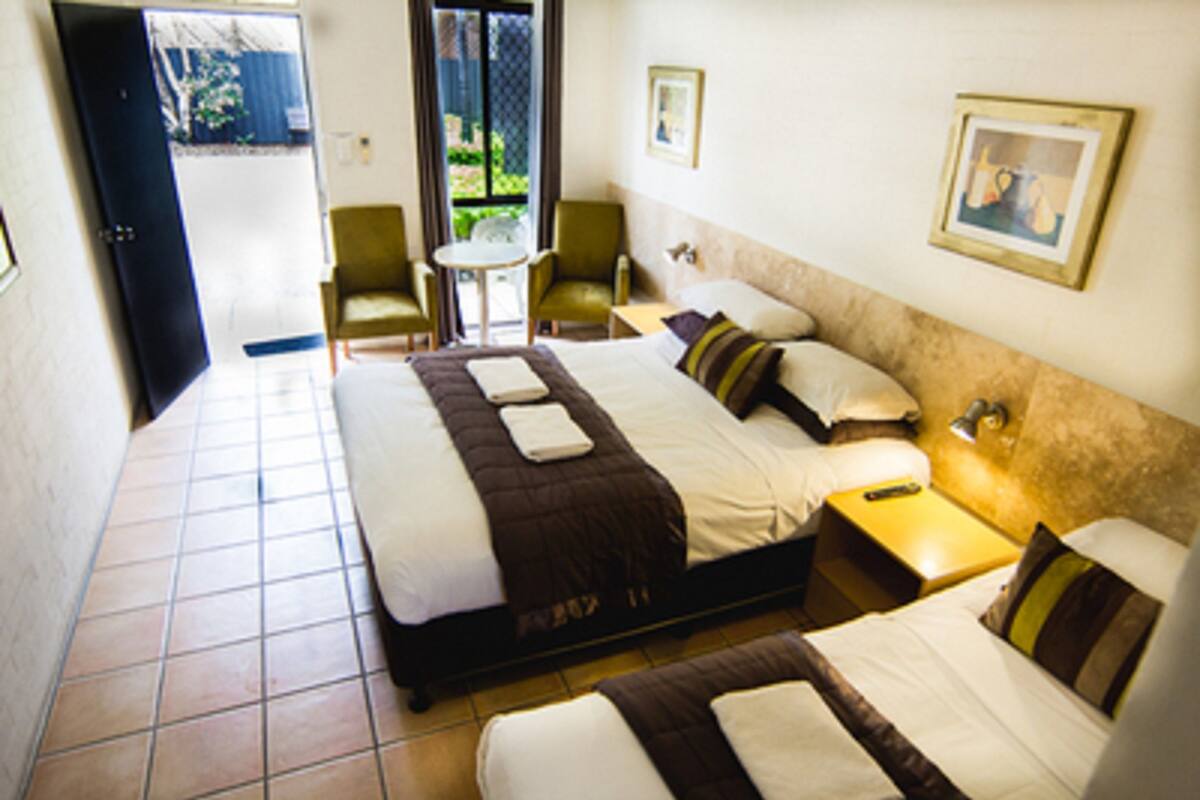Triple Room