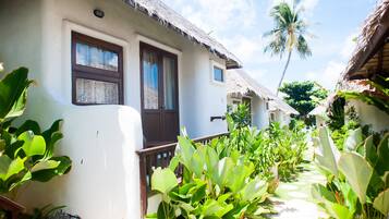 Standard Bungalow | Balcony