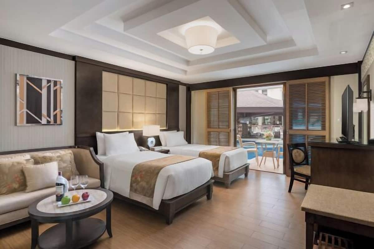 Minibar, két bảo mật tại phòng, bàn