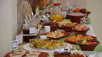 Daily buffet breakfast (EUR 8 per person)