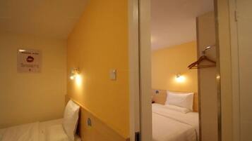 Escritorio y wifi gratis