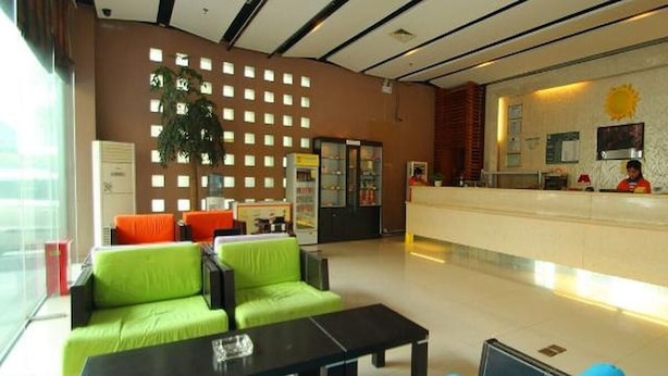 Lobby - 7 Days Inn Guangda (Shanghai)