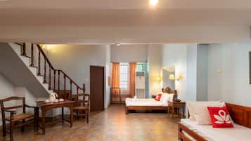 Family Room, Multiple Beds | 1 bedroom, desk, rollaway beds, free WiFi