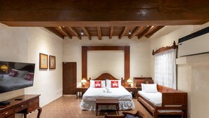 Suite, 1 King Bed - Gordion Vigan (Vigan)