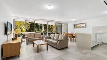 Two Bedroom Beach Terrace Apartment | Living area | Plasma TV