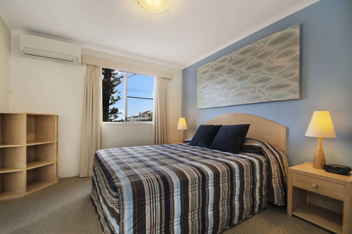 Two Bedroom Penthouse | Individually decorated, iron/ironing board, free WiFi, bed sheets
