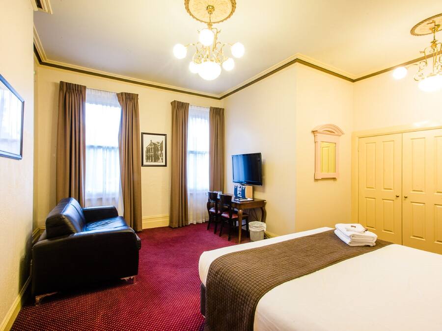 Standard King Room | Desk, blackout drapes, iron/ironing board, free WiFi