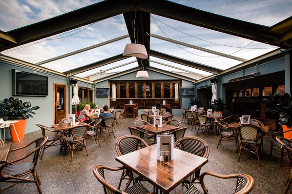 Dining - Glenferrie Hotel (Hawthorn)