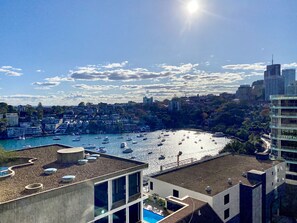 Departamento, 1 habitación, balcón, vista al puerto | Balcón
