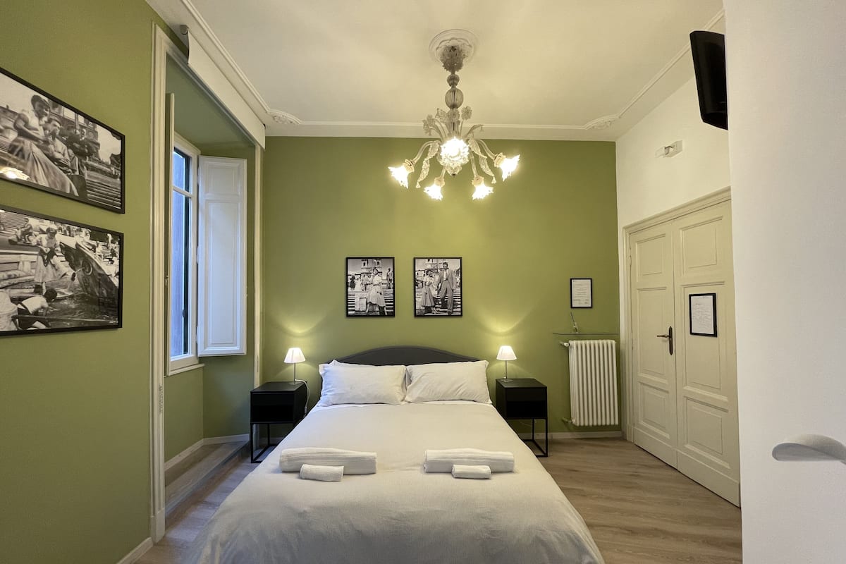 Chambre Double, salle de bains privée